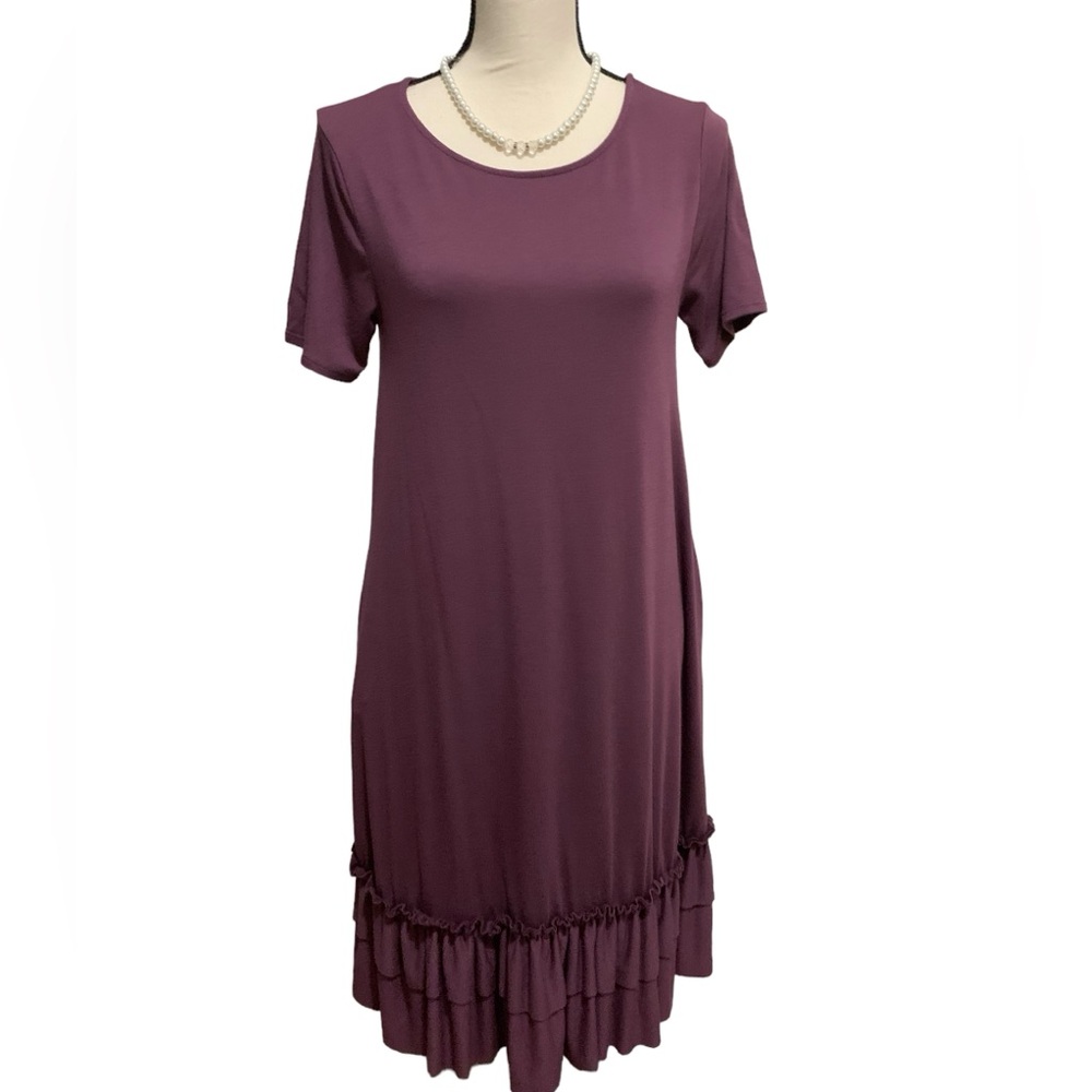 Zenana outfitters wine cotton ruffled dress sz M